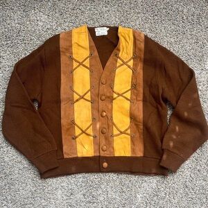 Men’s vintage 60’s 70’s Orlon Acrylic and Suede Button Sweater